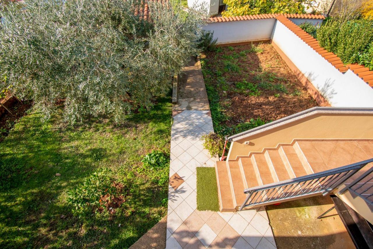 Apartma Suzana *
